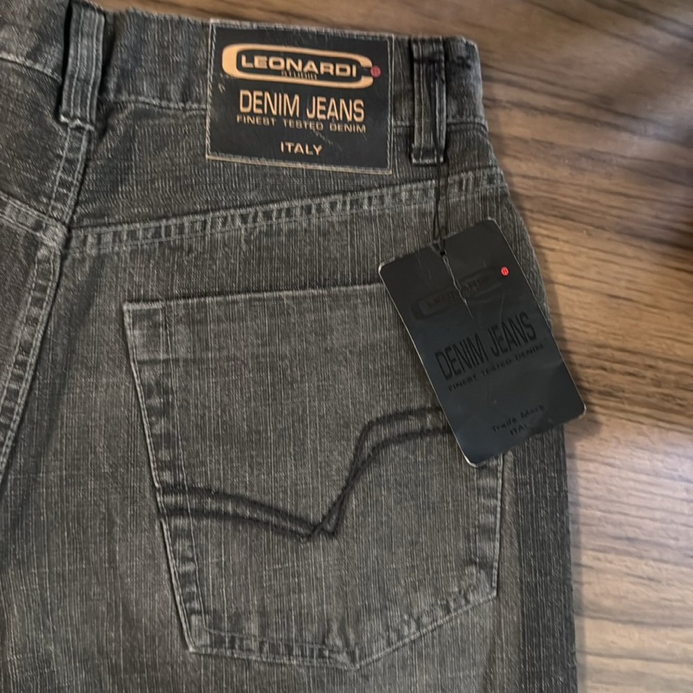 Leonardo Studio Men’s Gray Denim Jeans - Picture 6 of 8